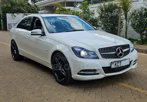 Mercedes-Benz C200 2014 White