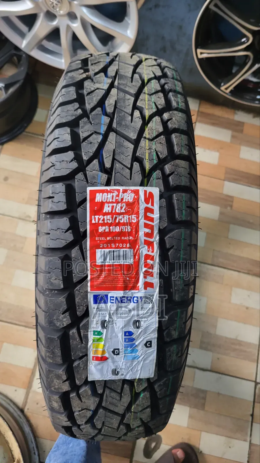215/75r15 LT Sunfull 6pr