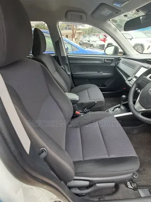 Toyota Corolla Fielder 2019 White