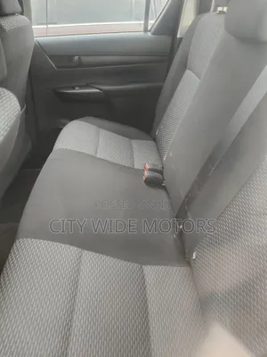 Toyota Hilux 2019 Black