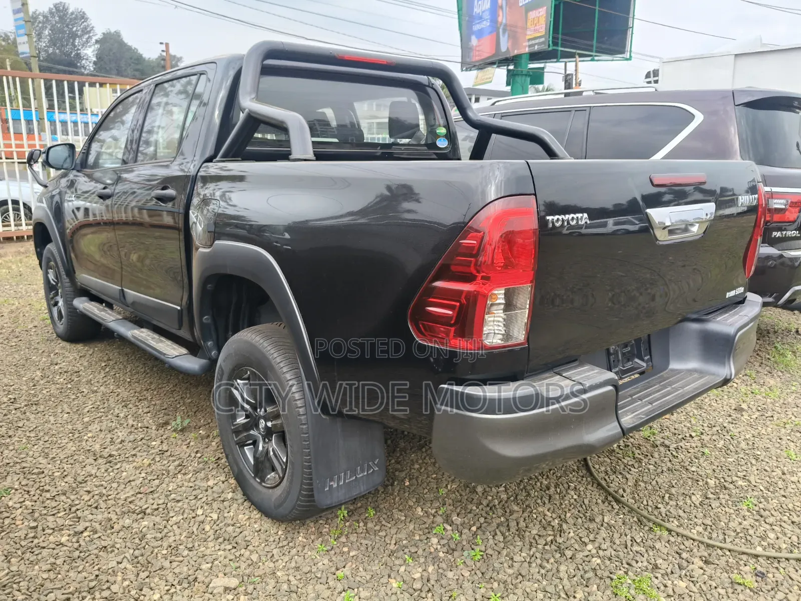 Toyota Hilux 2019 Black