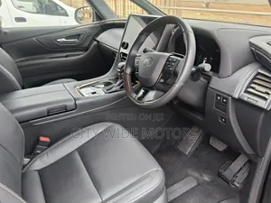 Toyota Vellfire 2025 Black