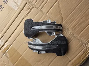 Honda Vezel/CRV Side Mirror Blinker/Indicator/Signal