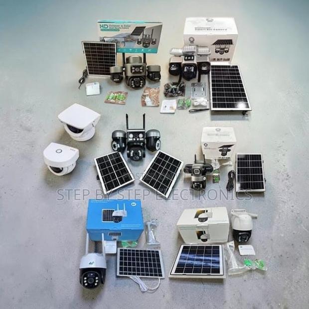 Multi-User Access 4G PTZ Dual Triple Four Lens Solar Cameras Wholesale