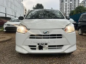 Daihatsu Mira 2018 White
