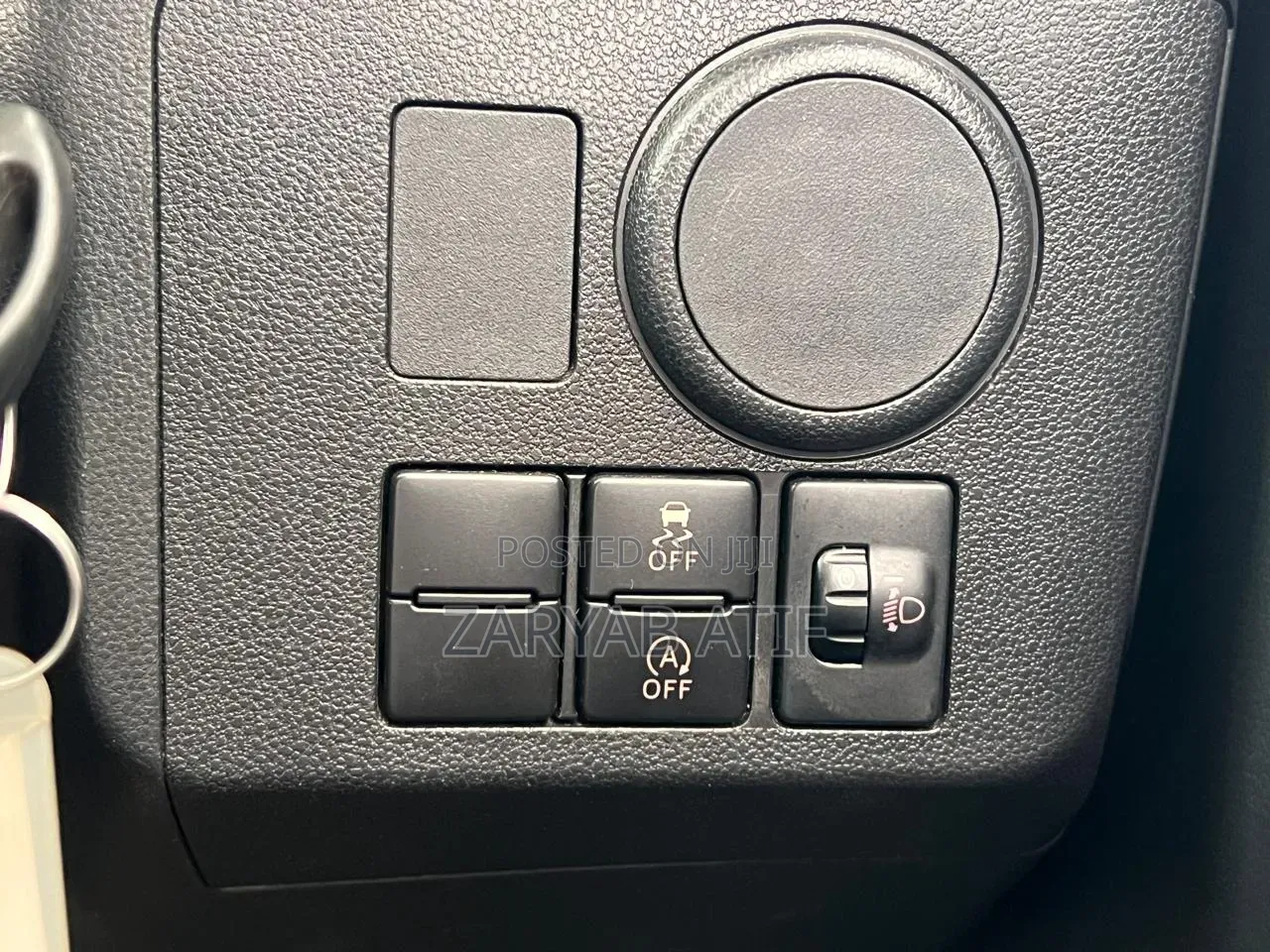 Daihatsu Mira 2018 White