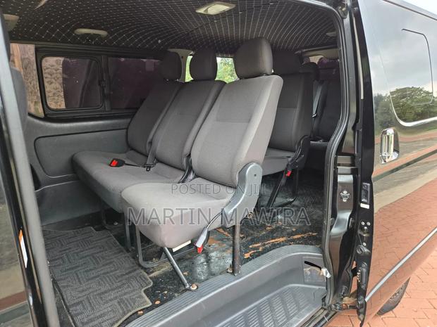 Toyota HiAce 2018 Black - thumbnail 12