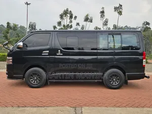Toyota HiAce 2018 Black