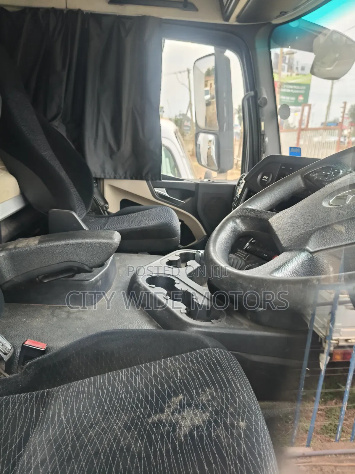 Mercedes Benz 1840 2018