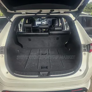 Toyota Harrier 2018 White