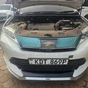 Toyota Harrier 2018 White