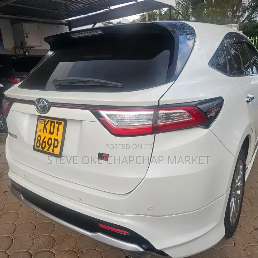 Toyota Harrier 2018 White