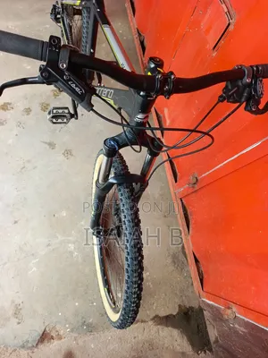 Carrera 27.5" Mountain Bike