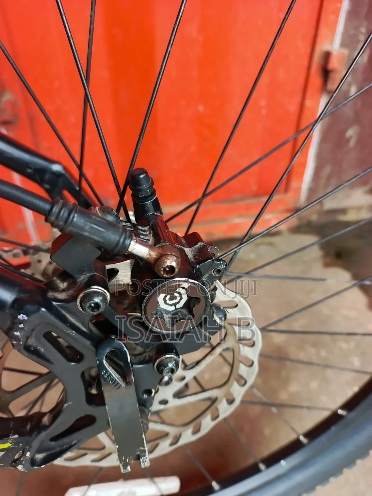 Carrera 27.5" Mountain Bike