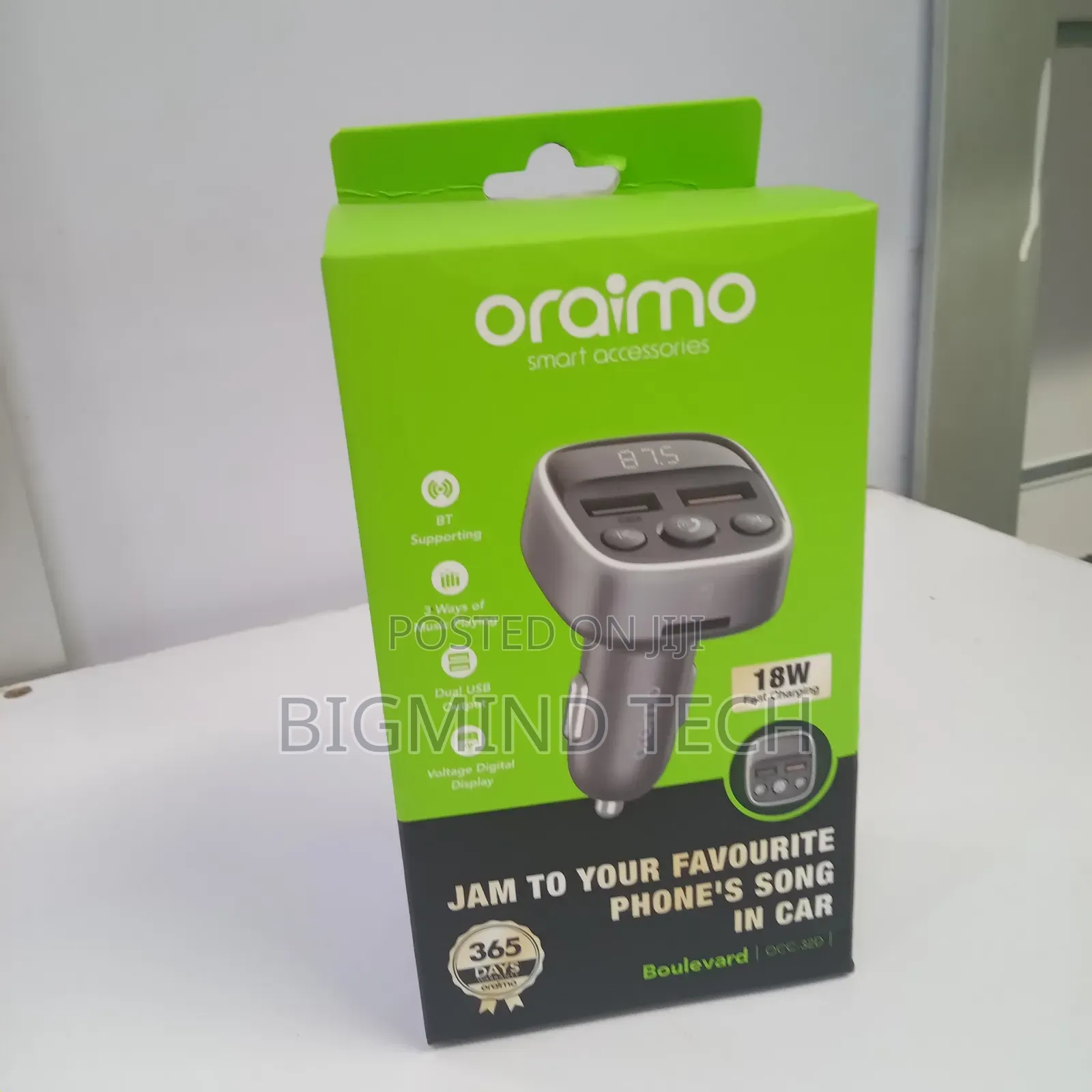 ^Oraimo Boulevard Modulator OCC32D 18w Car Charger