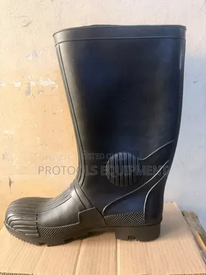 Industrial Gumboot