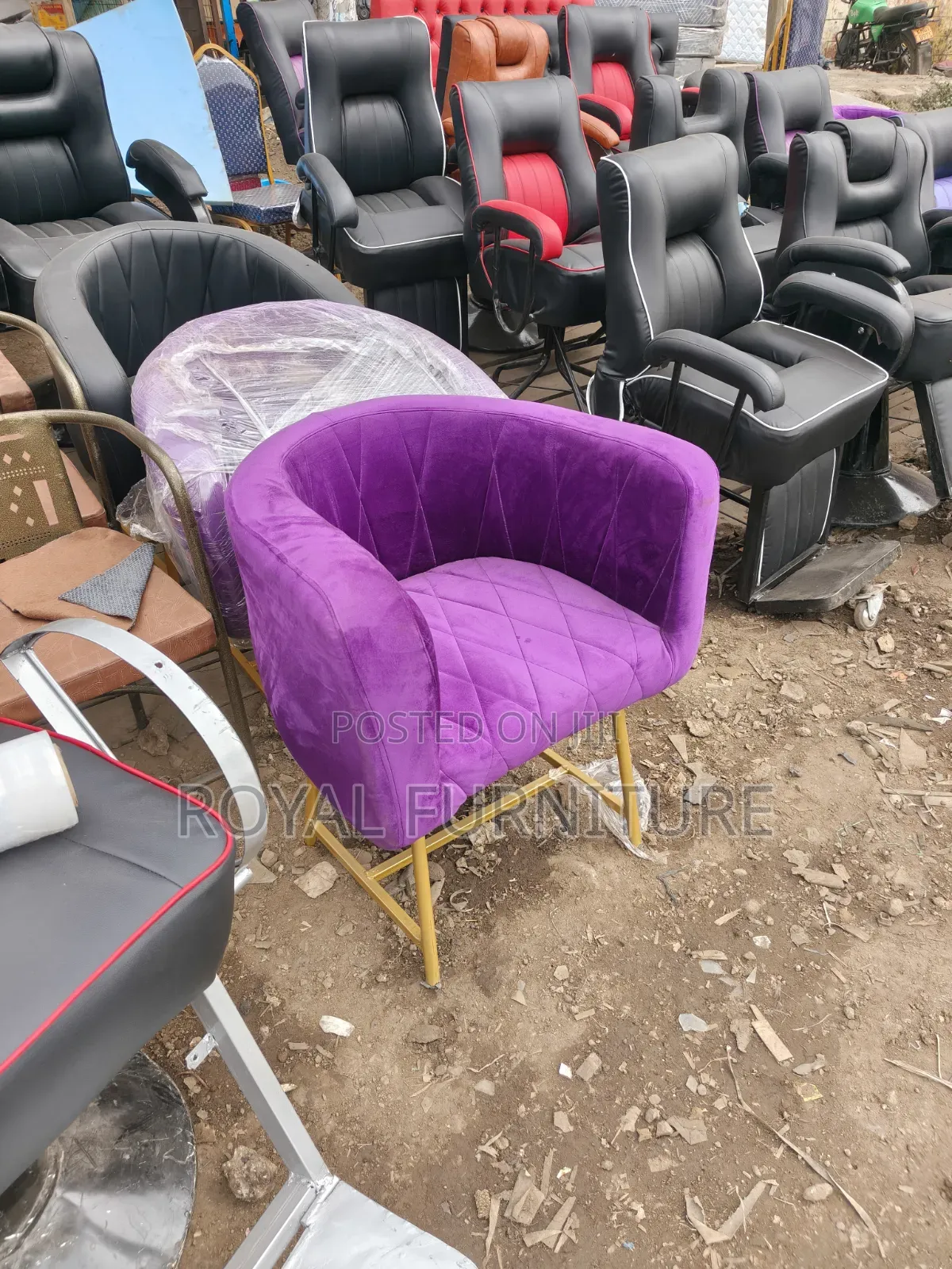 Stylish Salon Seats