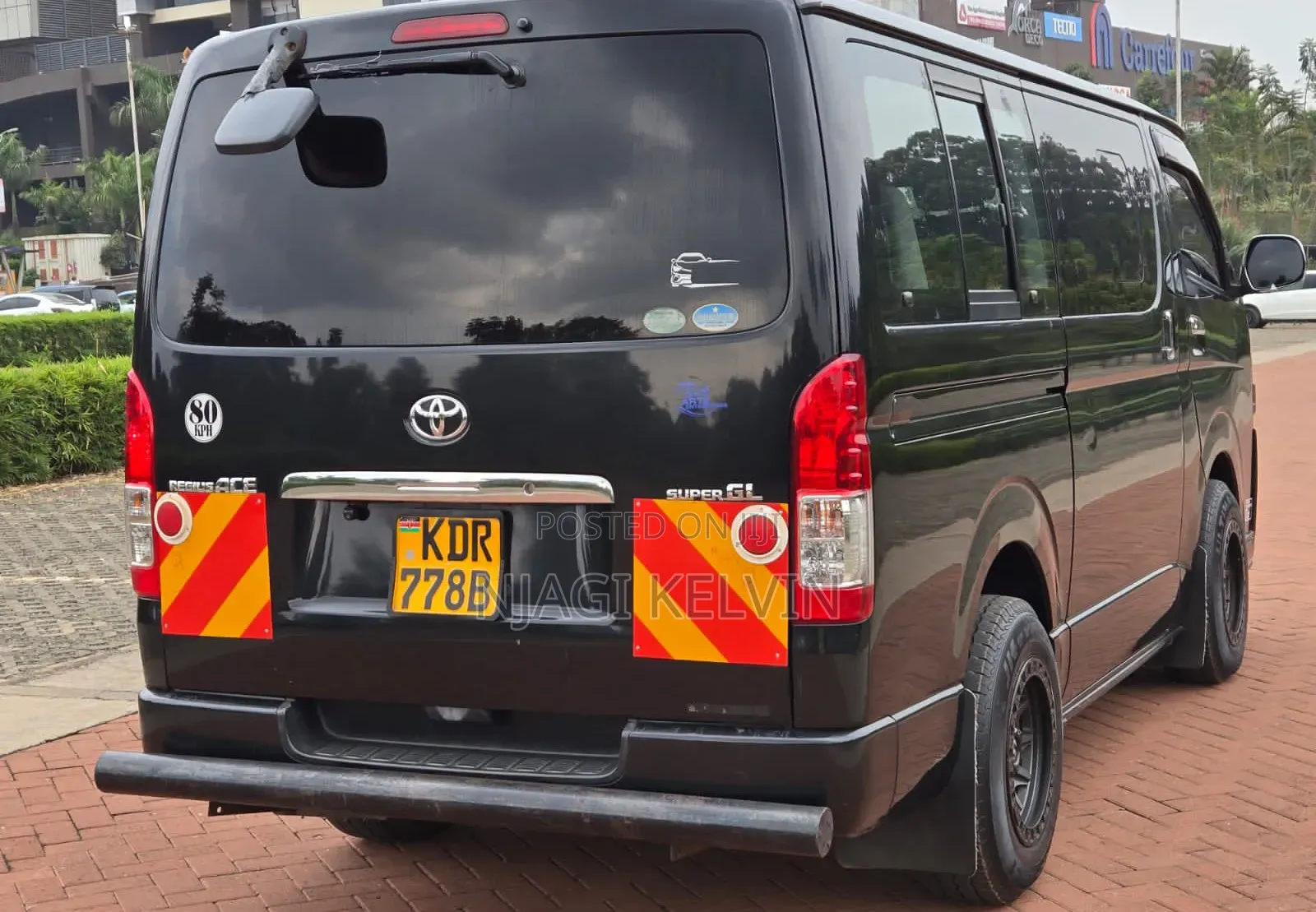 Toyota HiAce 2018 Black