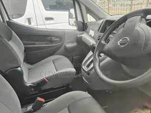 Nissan NV200 2018 White
