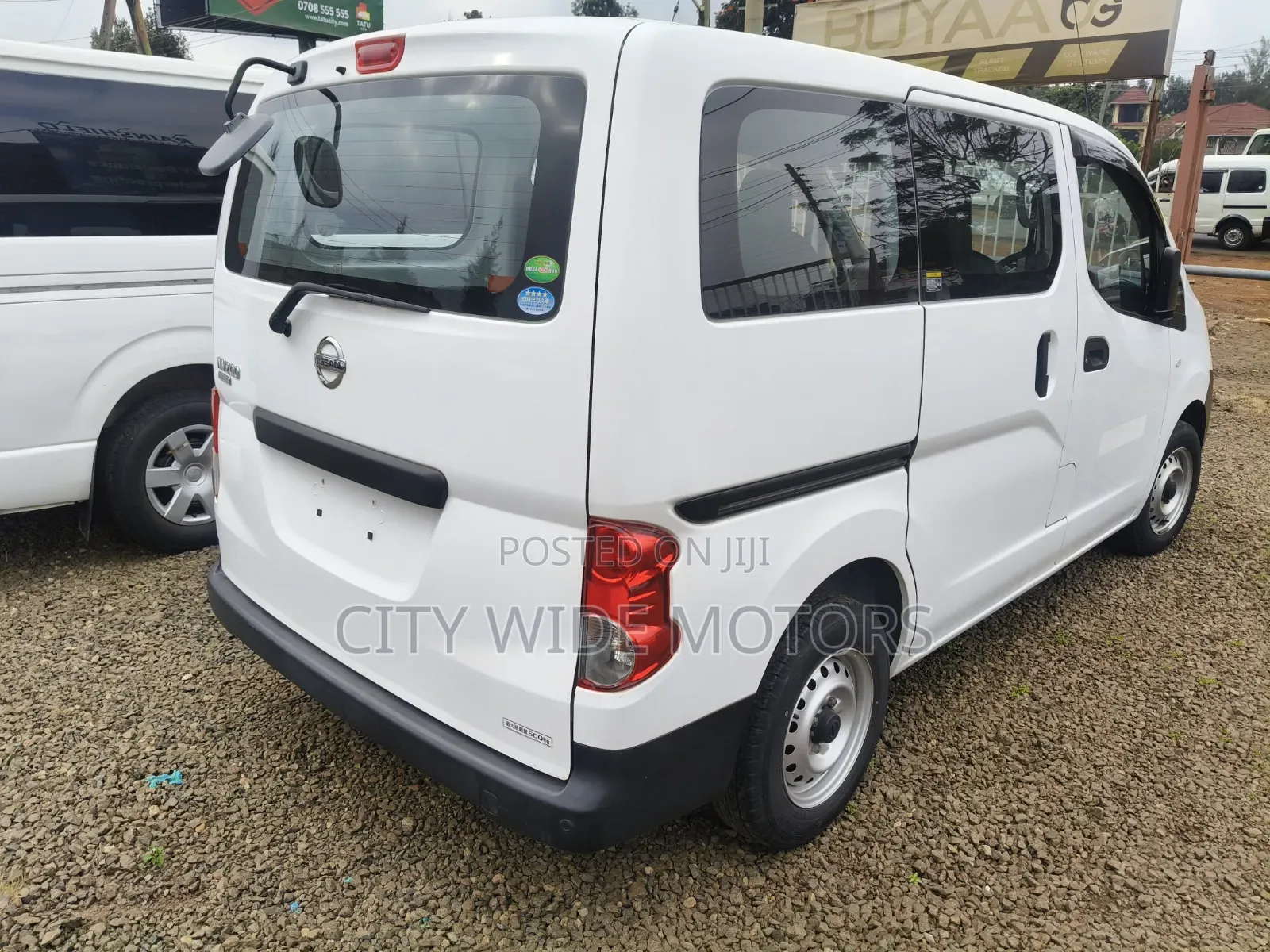 Nissan NV200 2018 White