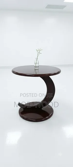 Modern Round Accent Coffee Stool With Curved Base