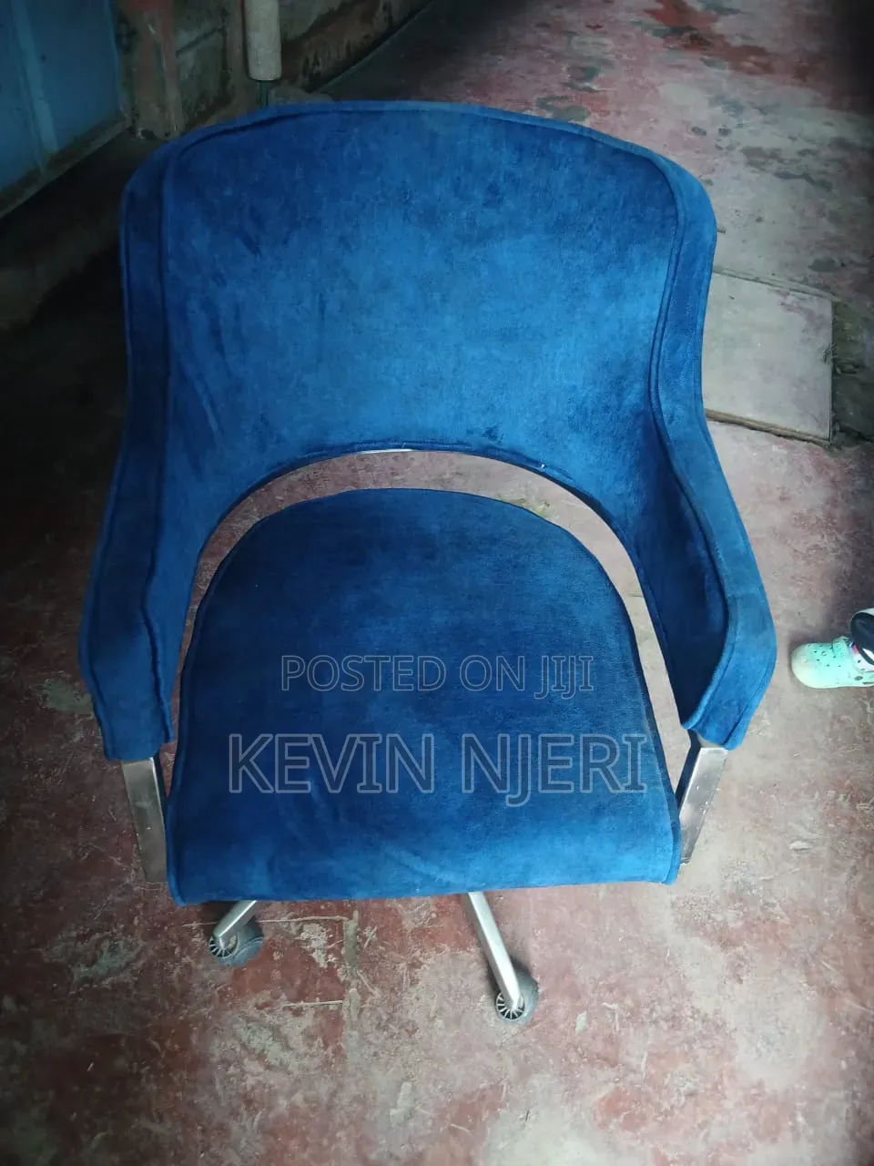 Blue Valvet Accent Chairs