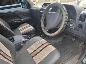 Toyota Land Cruiser Prado 2002 Green