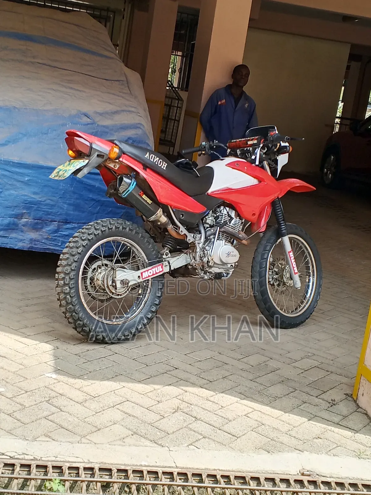 Honda 2011 Red