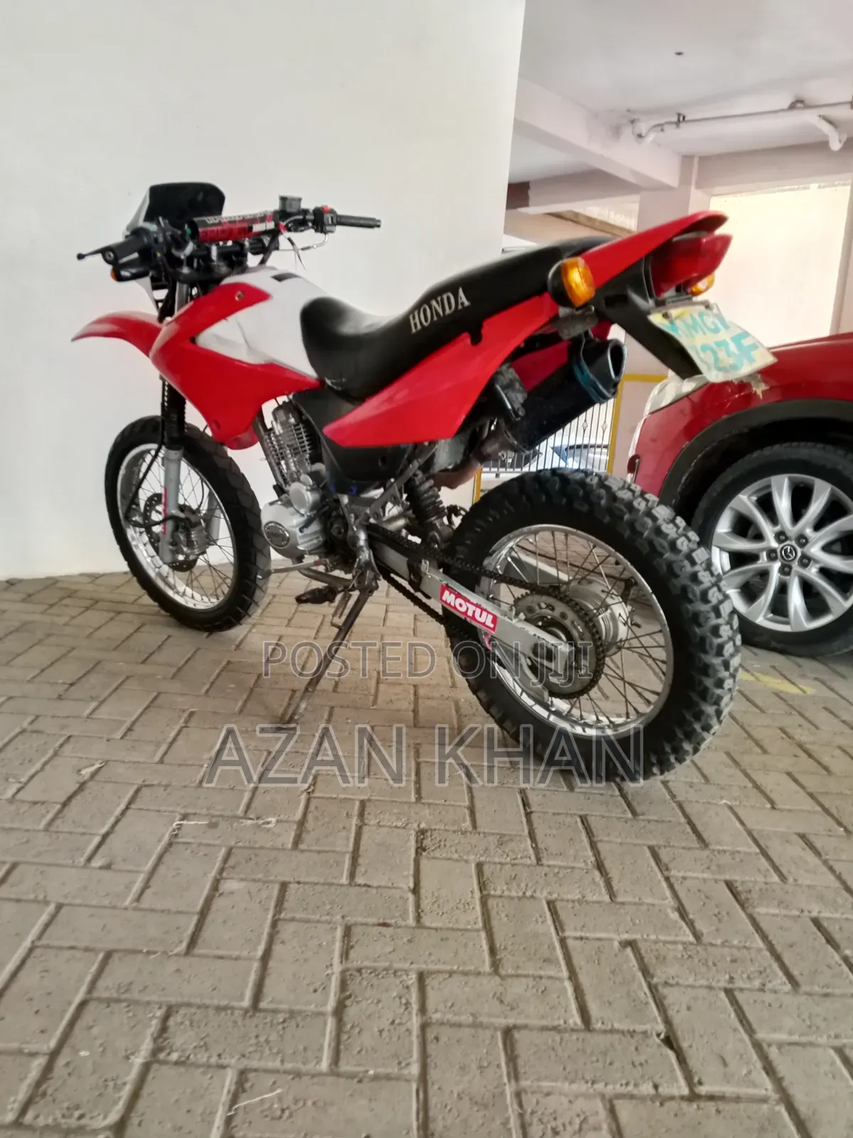 Honda 2011 Red