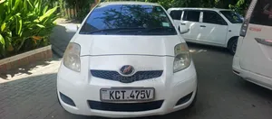 Toyota Vitz 2011 White
