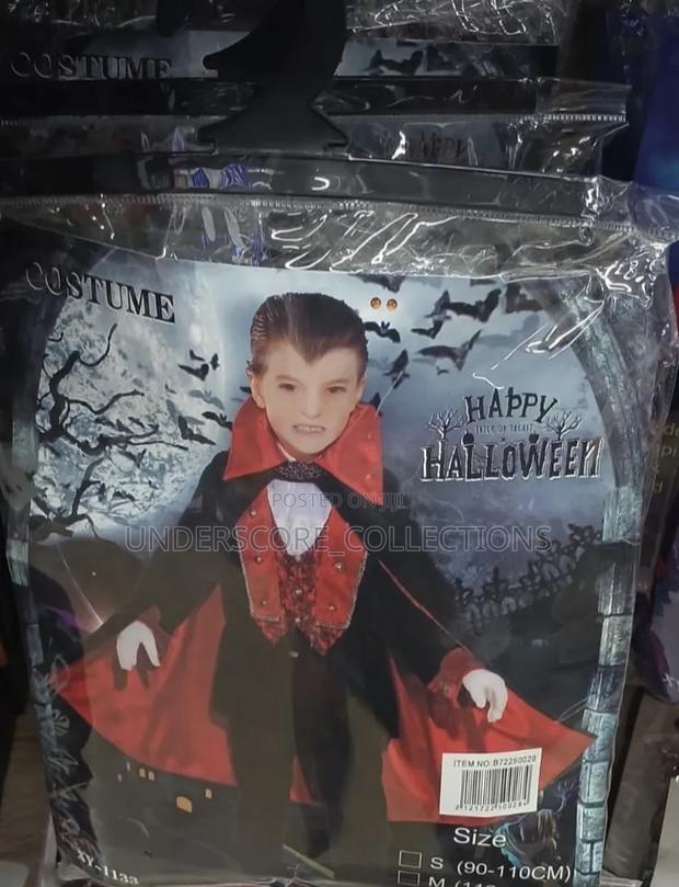 Children's Dracula Vampire Costume - thumbnail 2