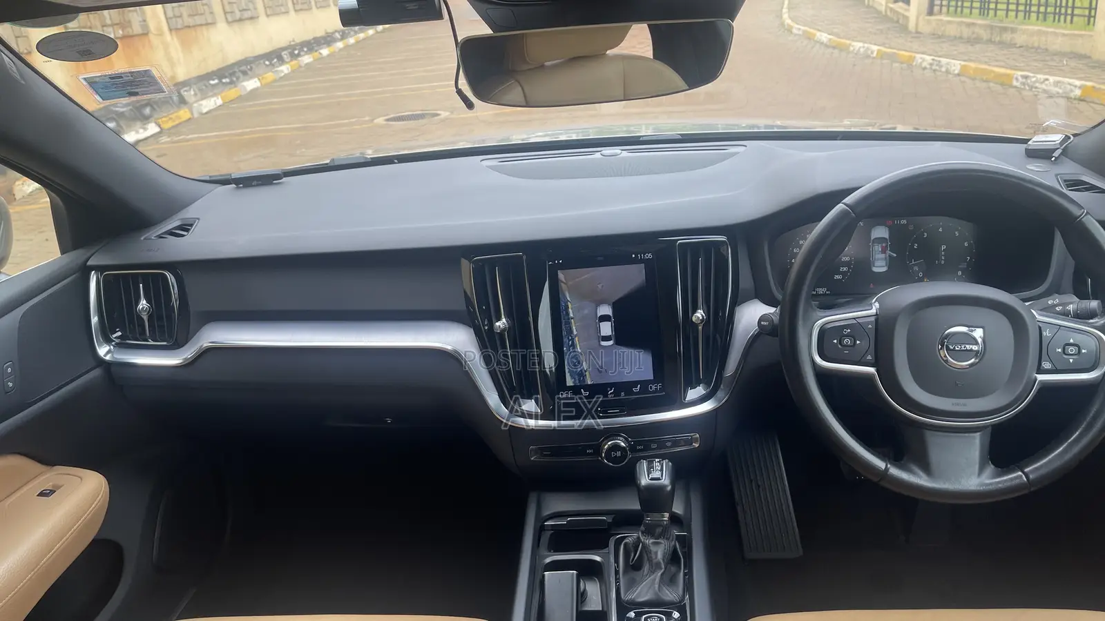 Volvo S60 T4 Momentum 2019 Beige