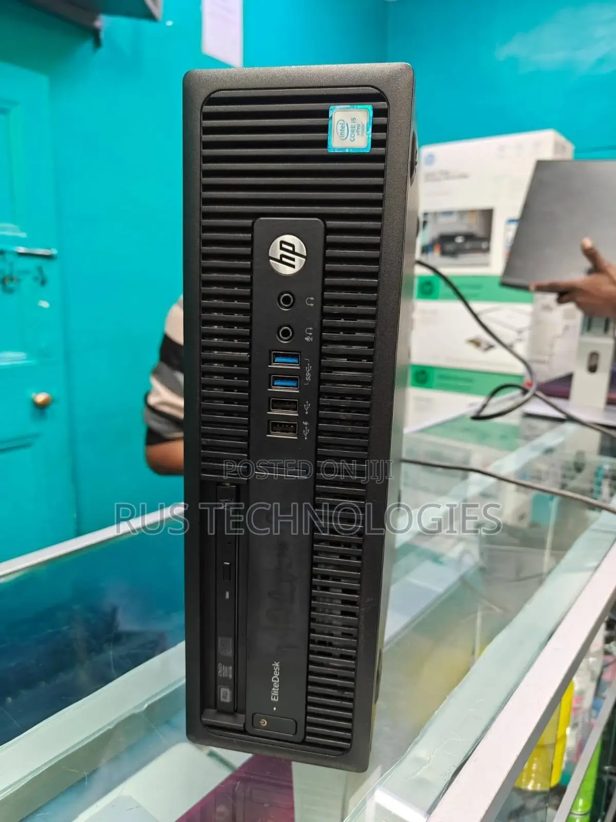Desktop Computer HP ProDesk 600 8GB Intel Core i5 HDD 256GB
