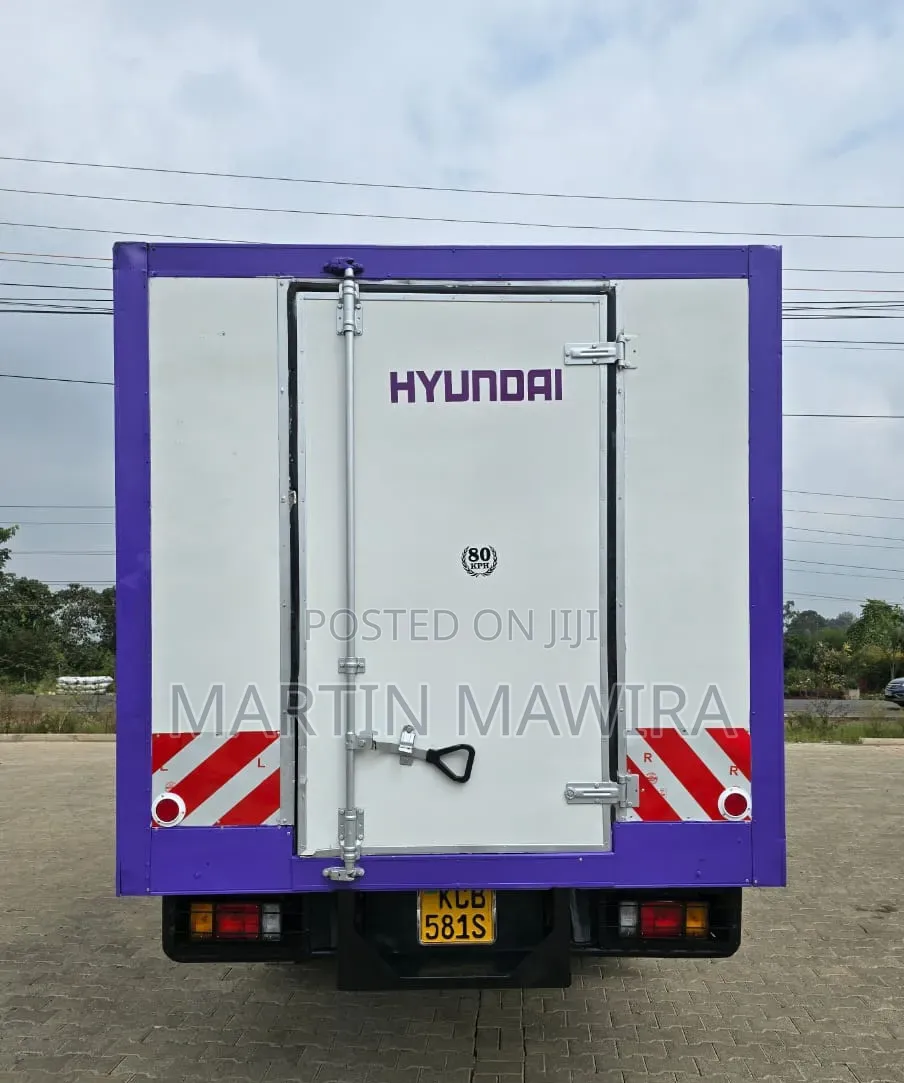 Hyundai Hd72