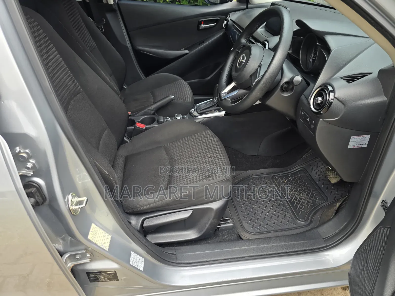Mazda Demio 2017 Silver