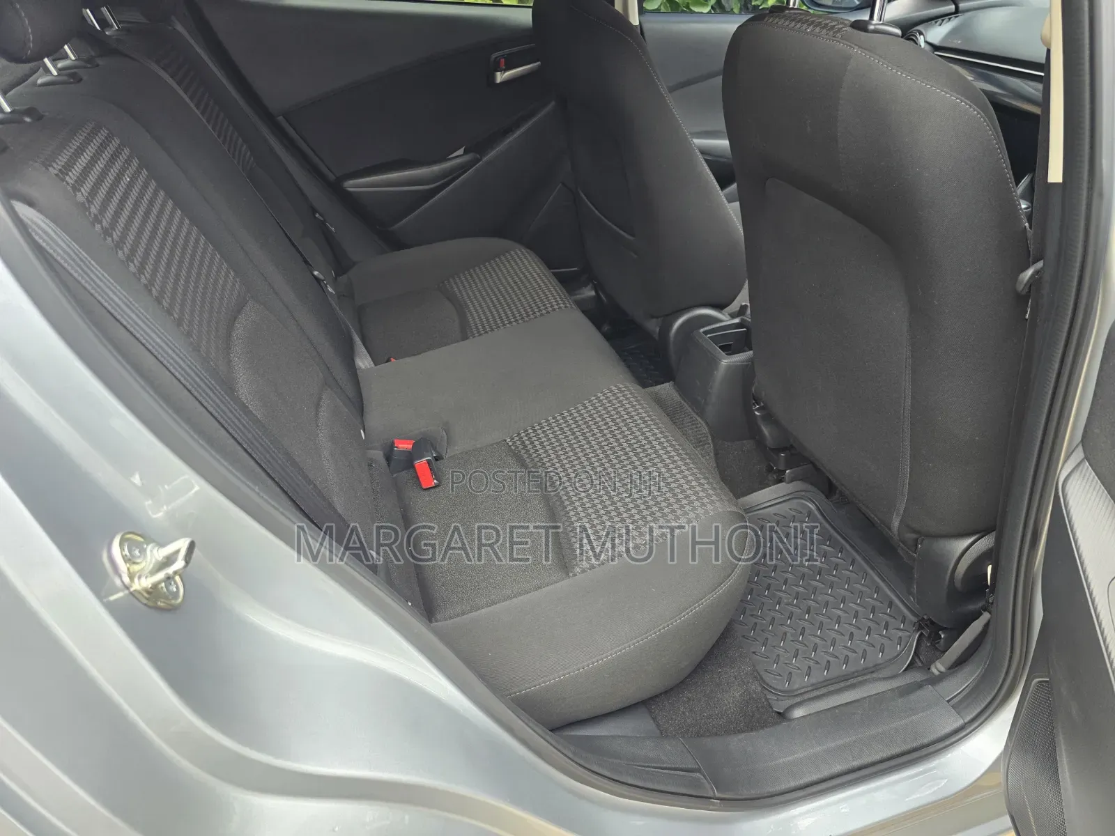 Mazda Demio 2017 Silver