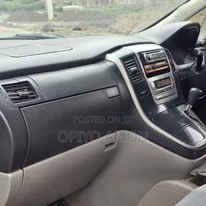 Toyota Alphard 2005 Silver