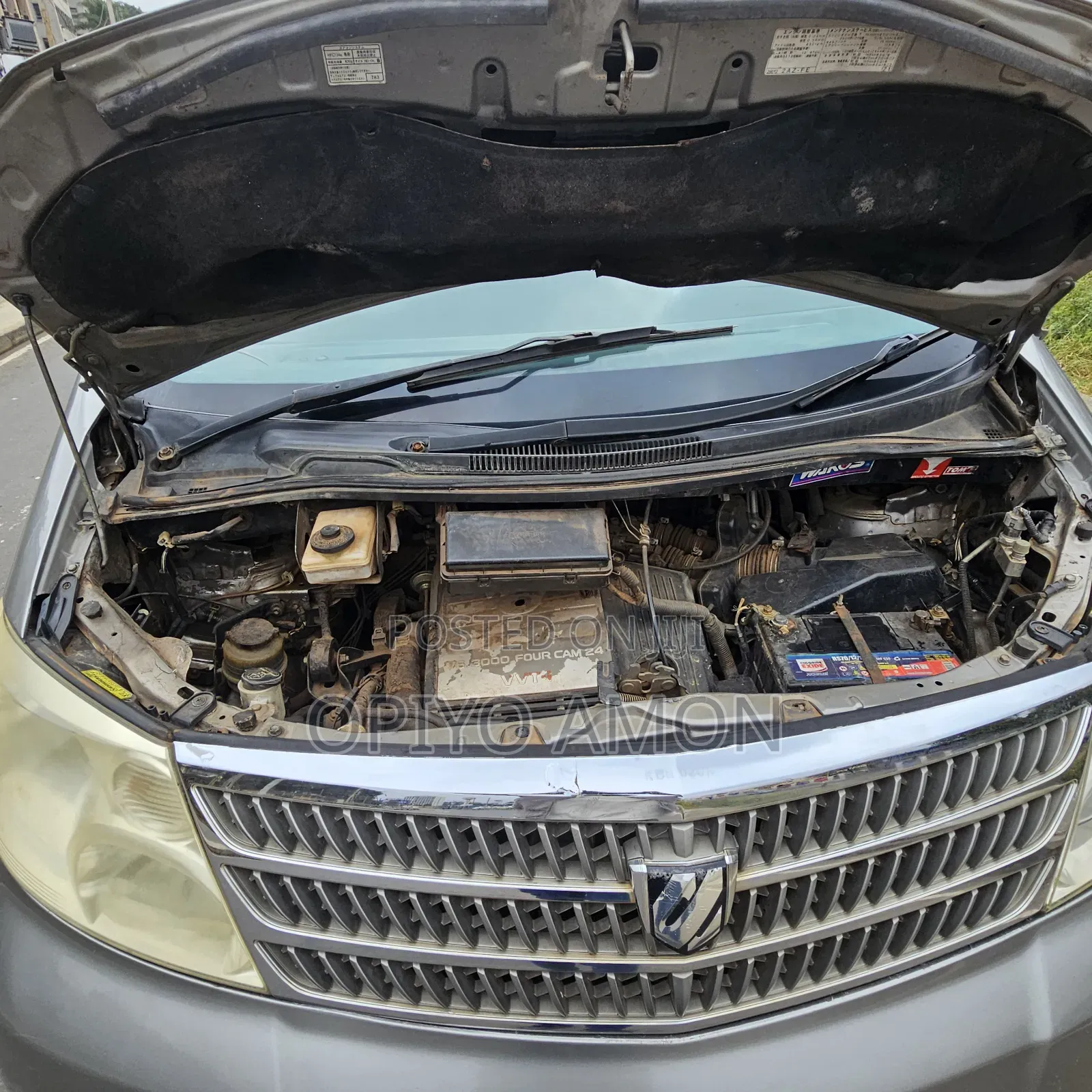 Toyota Alphard 2005 Silver