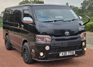 Toyota HiAce 2018 Black