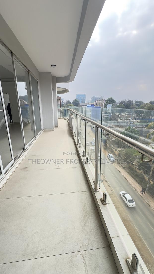 4bdrm Duplex in Westland, Westlands for sale - main view