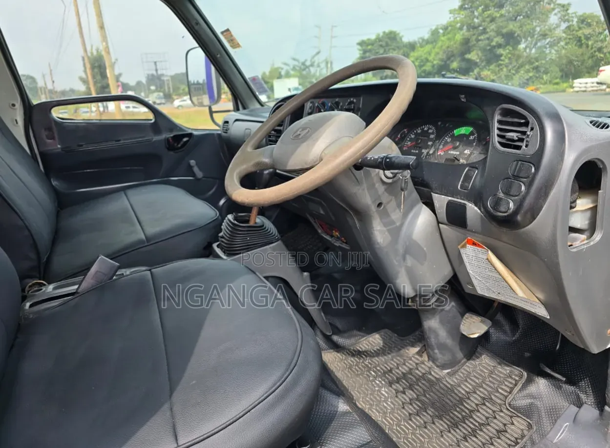 Hyundai Hd 72 Local