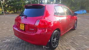 Toyota Auris 2007 Red