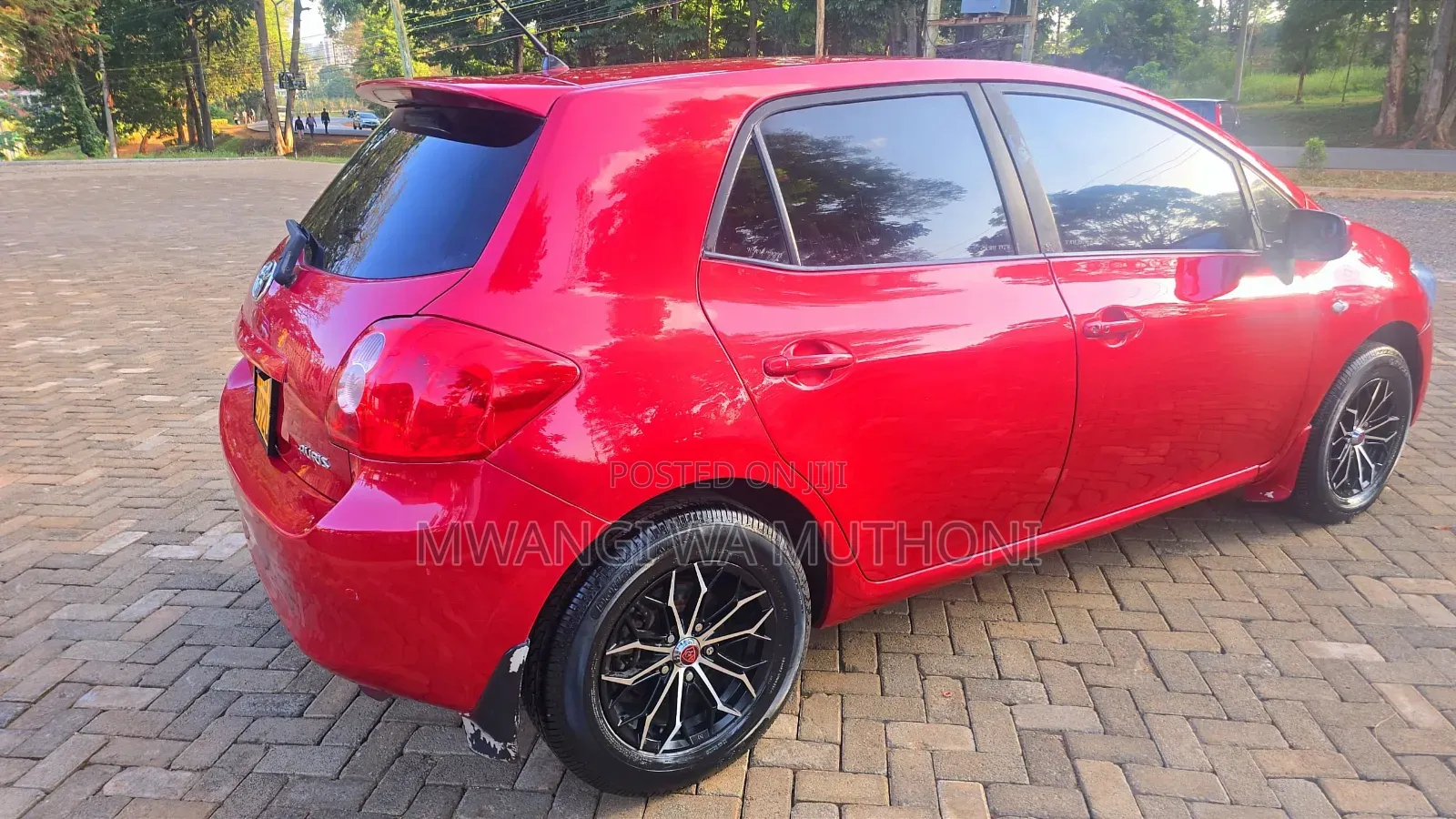 Toyota Auris 2007 Red