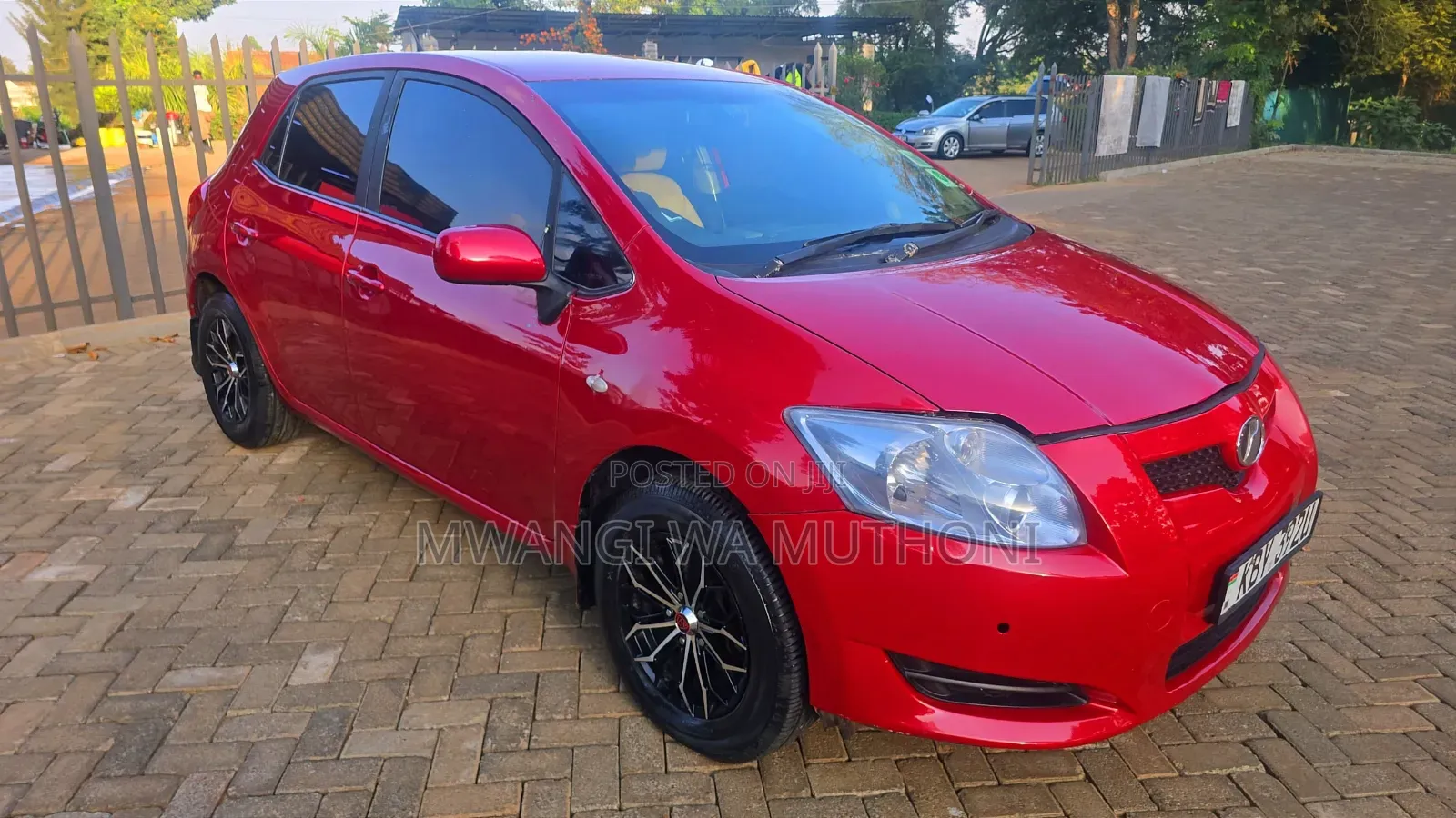 Toyota Auris 2007 Red