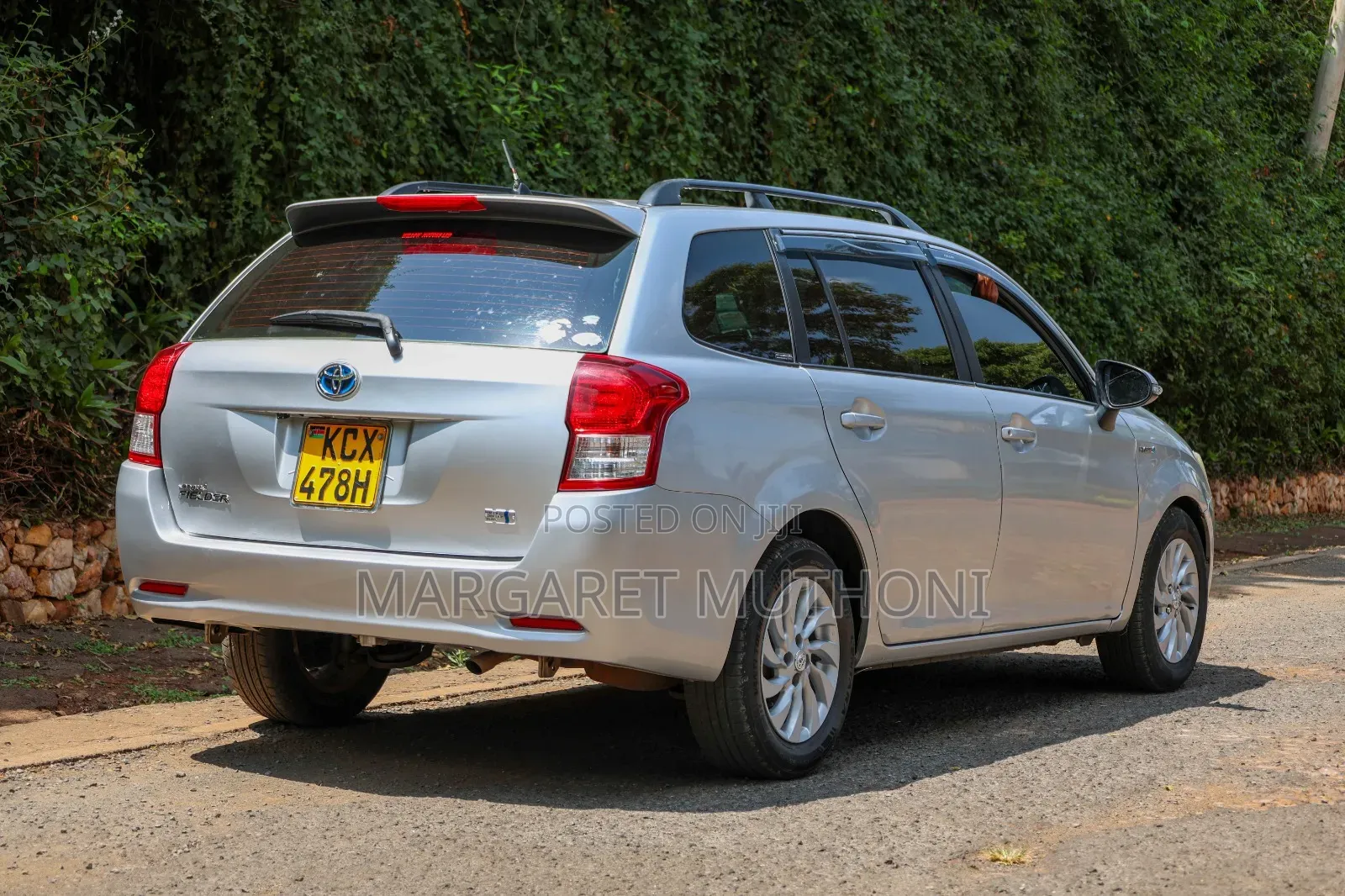 Toyota Corolla Fielder 2012 Silver