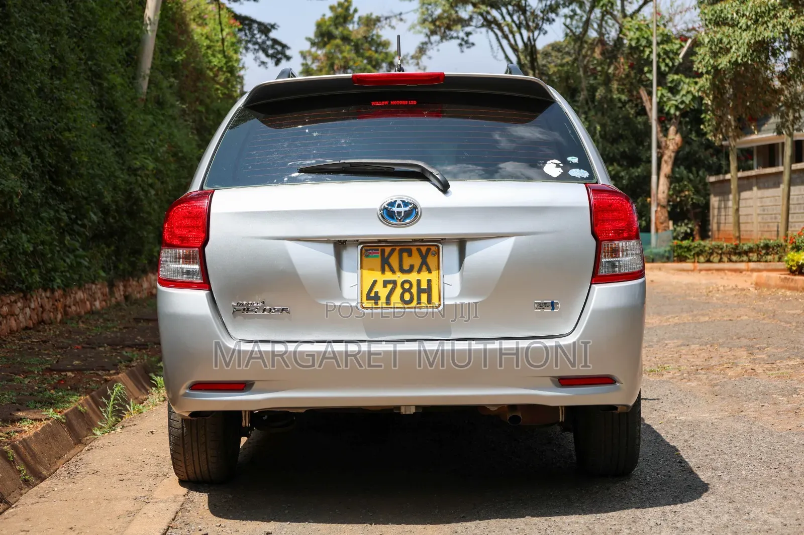 Toyota Corolla Fielder 2012 Silver