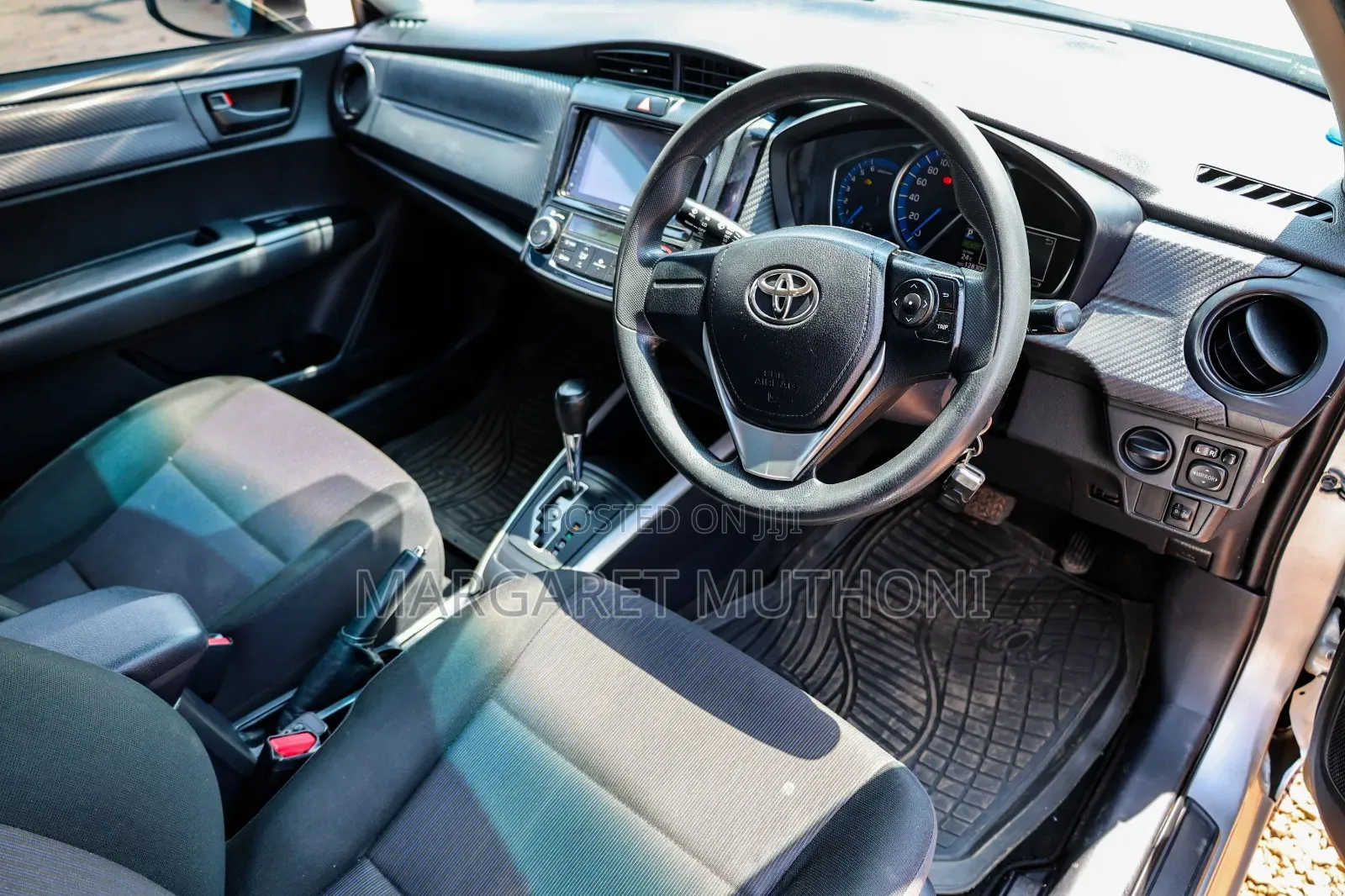 Toyota Corolla Fielder 2012 Silver