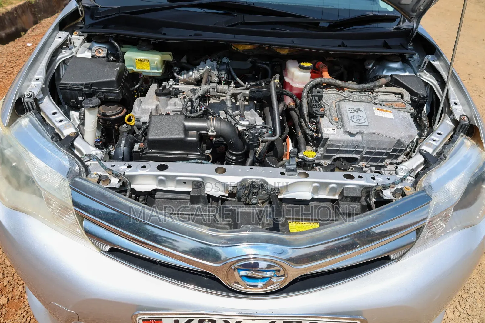 Toyota Corolla Fielder 2012 Silver