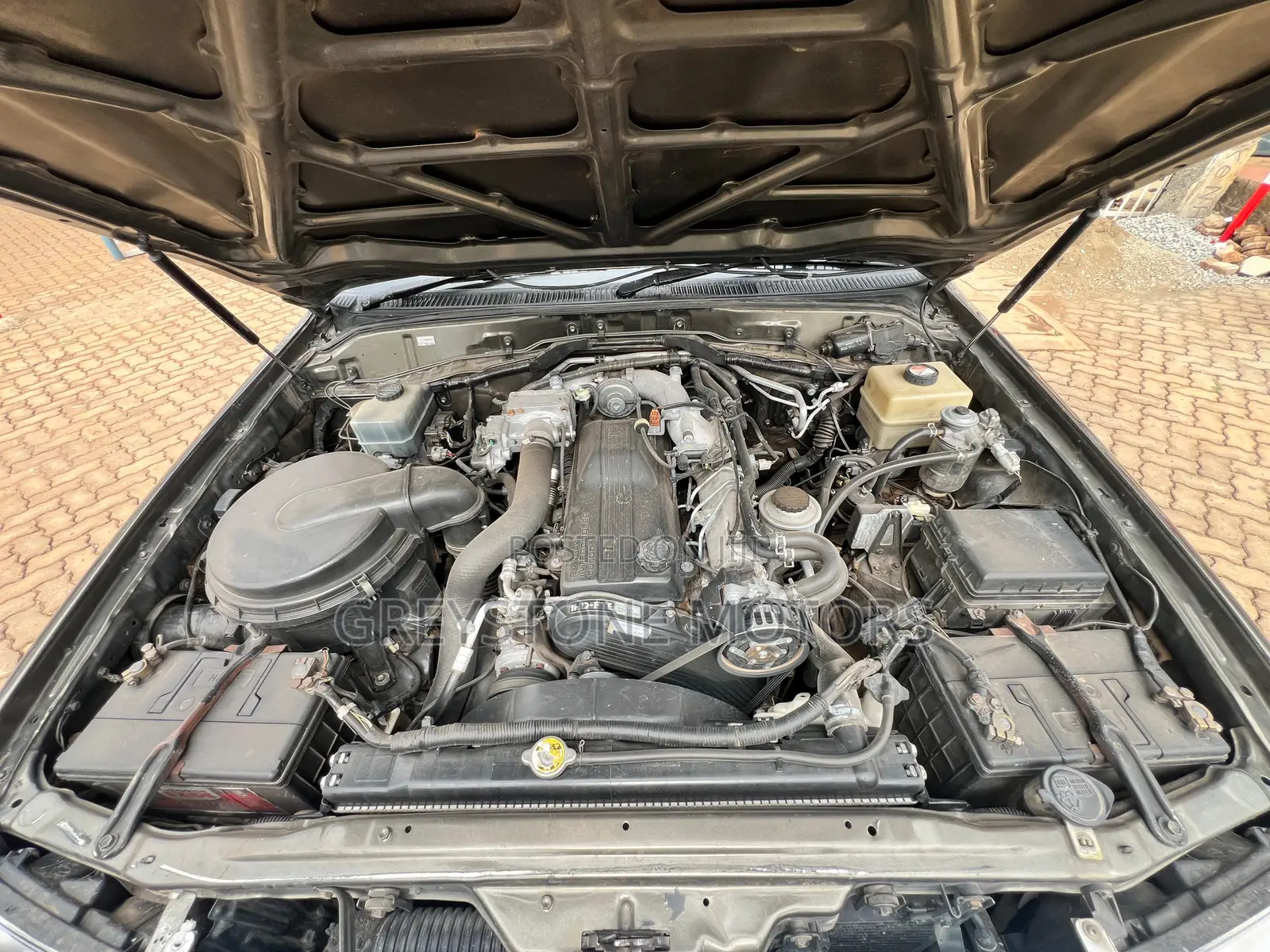 Toyota Land Cruiser 100 4.2 2006 Green