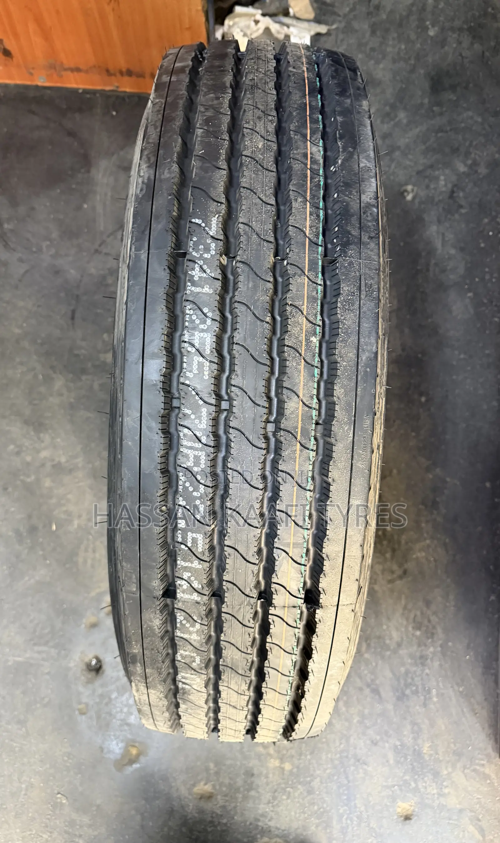 255/70r22.5 Fortune Tyre